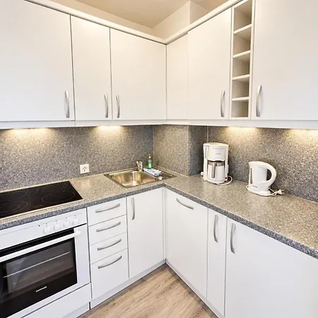 App 18-a205 Apartment